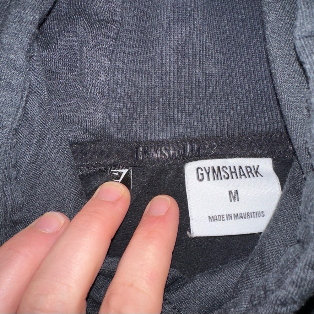 Gymshark Hoodie Women Size Medium Black Crop Cropped Sweatshirt Pullover Gym - Picture 2 of 8